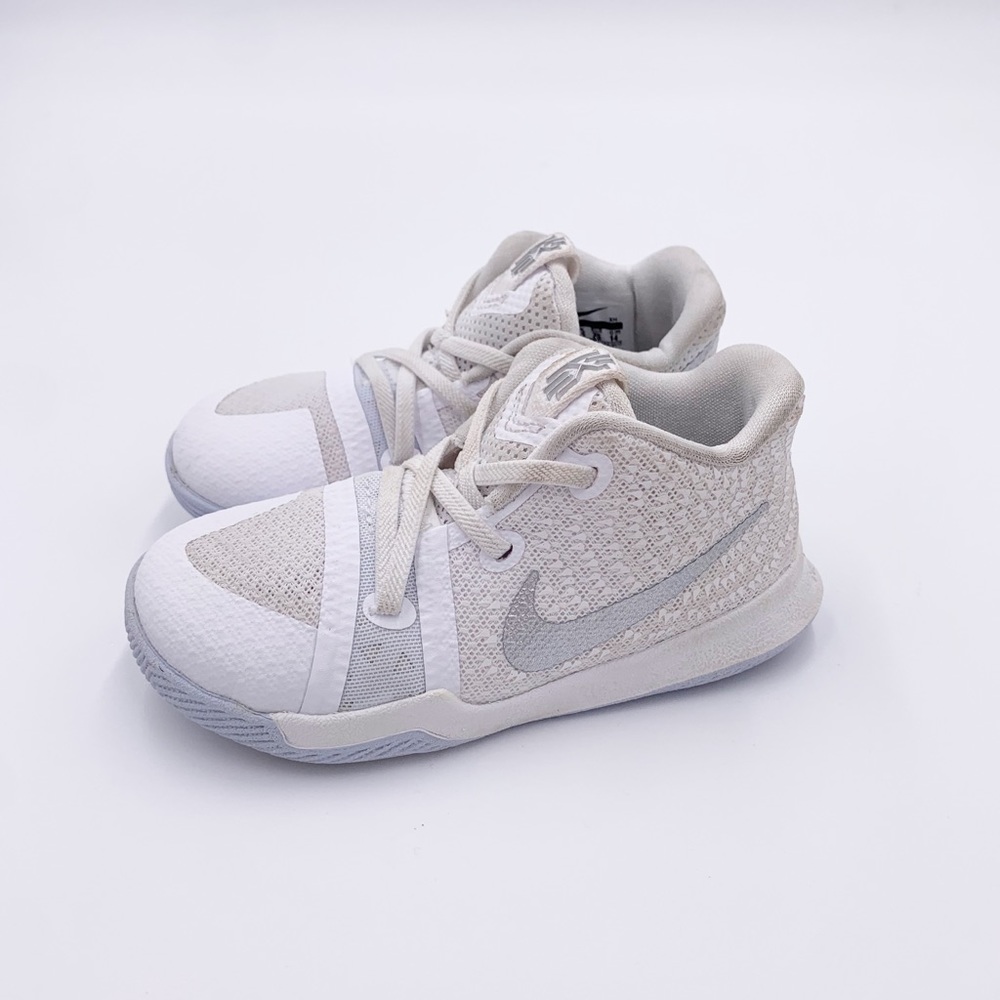 Nike Kyrie 3 (td) white chrome toddler sneakers